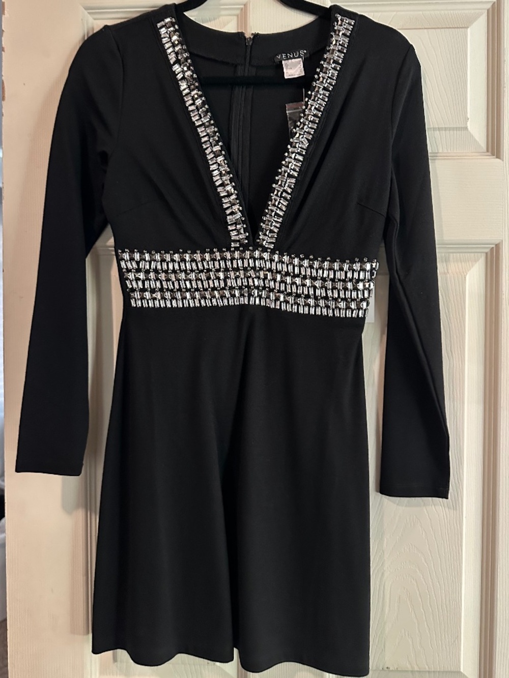 Venus black dress with jewels